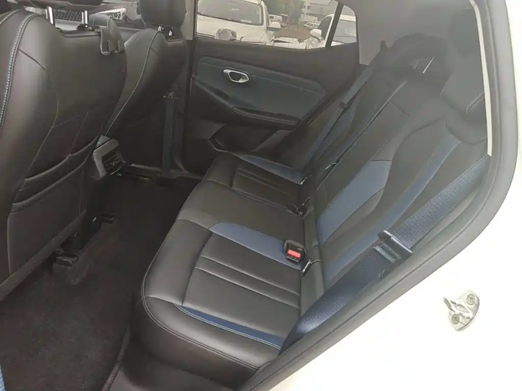 GAC Trumpchi Trumpchi GS3 2025 2023 Shadow Speed 270T Power Enjoyment Edition