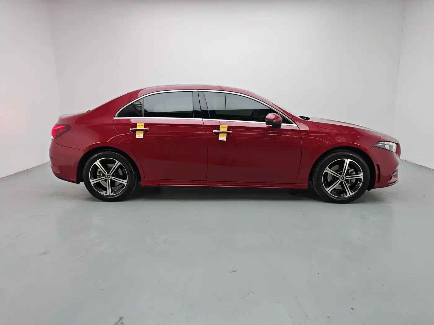 Mercedes-Benz A-Class 2022 Facelift III A 200 L Sport Sedan Fashion фото 7