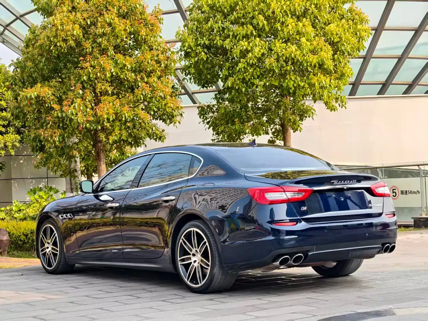 Maserati Quattroporte 2015 3.0T S Q4 фото 5