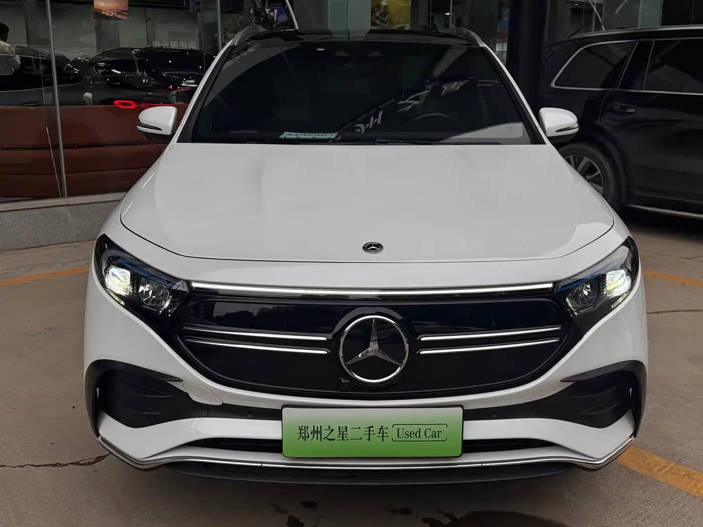 Mercedes-Benz EQA 2022 2022 EQA 300 4MATIC Launch Special Edition