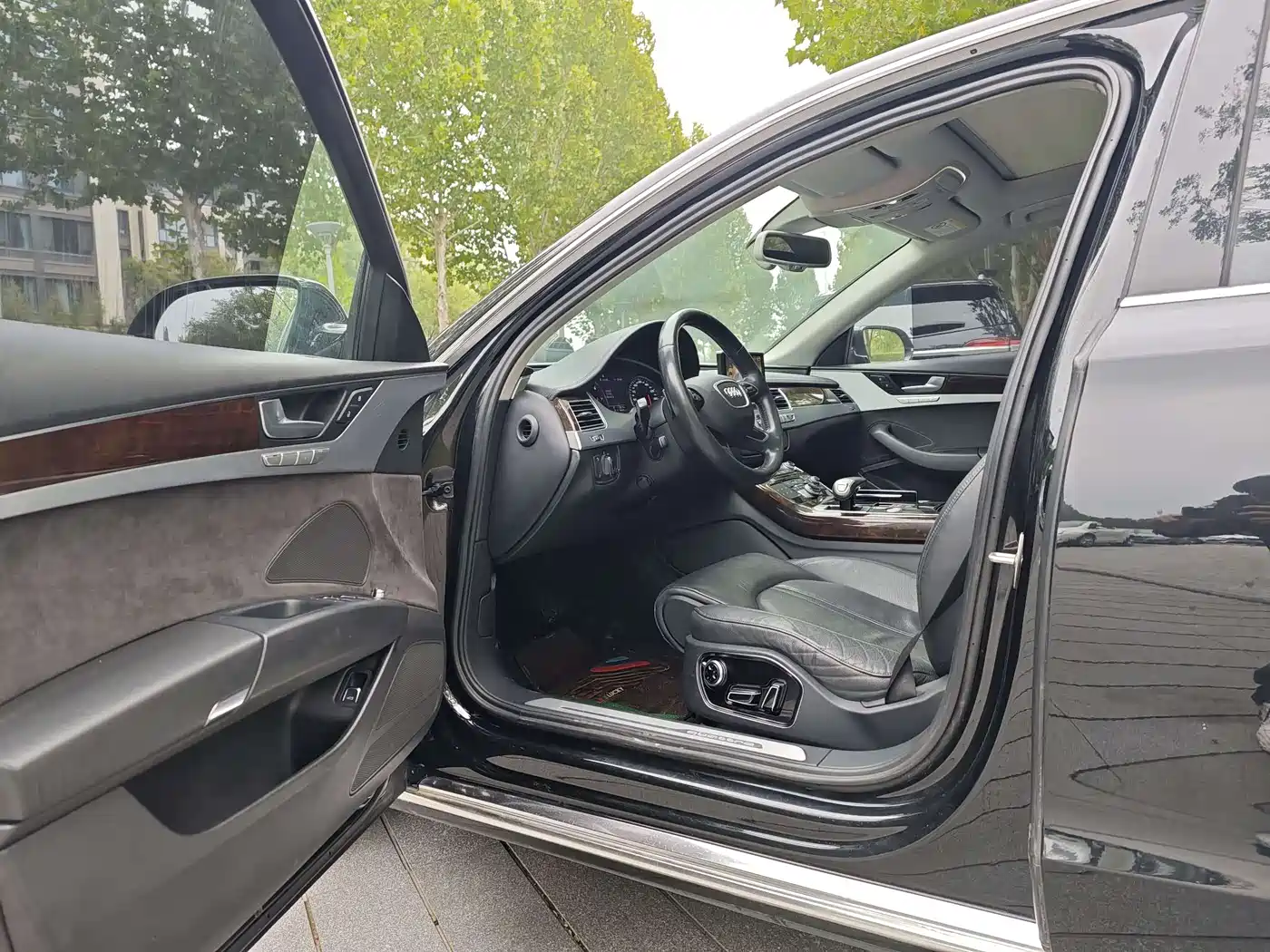 Audi A8 2016 A8L 45 TFSI quattro Comfort фото 4