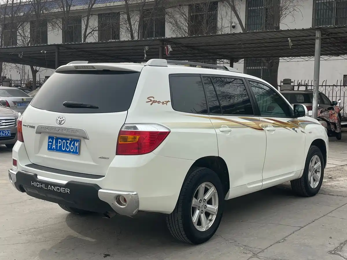 Toyota Highlander 2009 2.7L 2WD 5-seater Elite Edition фото 8