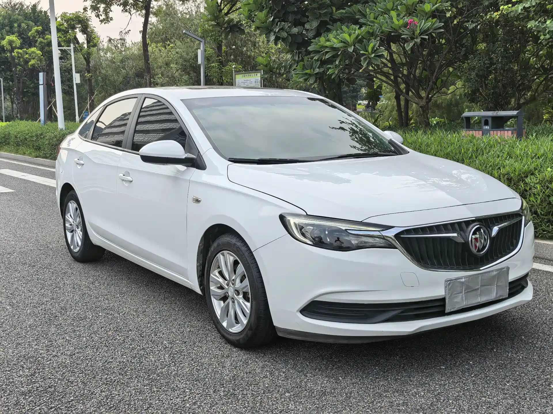 Фото 5 - Buick Excelle