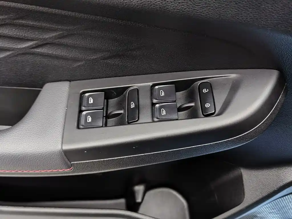 Geely Vision X3 2022 2021 PRO 1.5L CVT Premium
