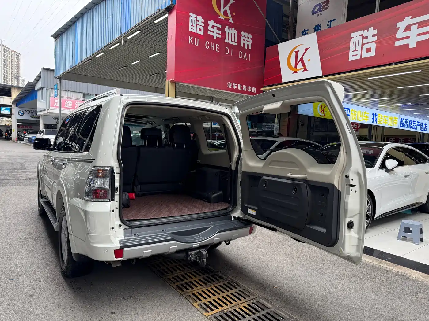 Mitsubishi Pajero (Import) 2023 2020 Collector's Edition 3.0L Auto Premium Off-road