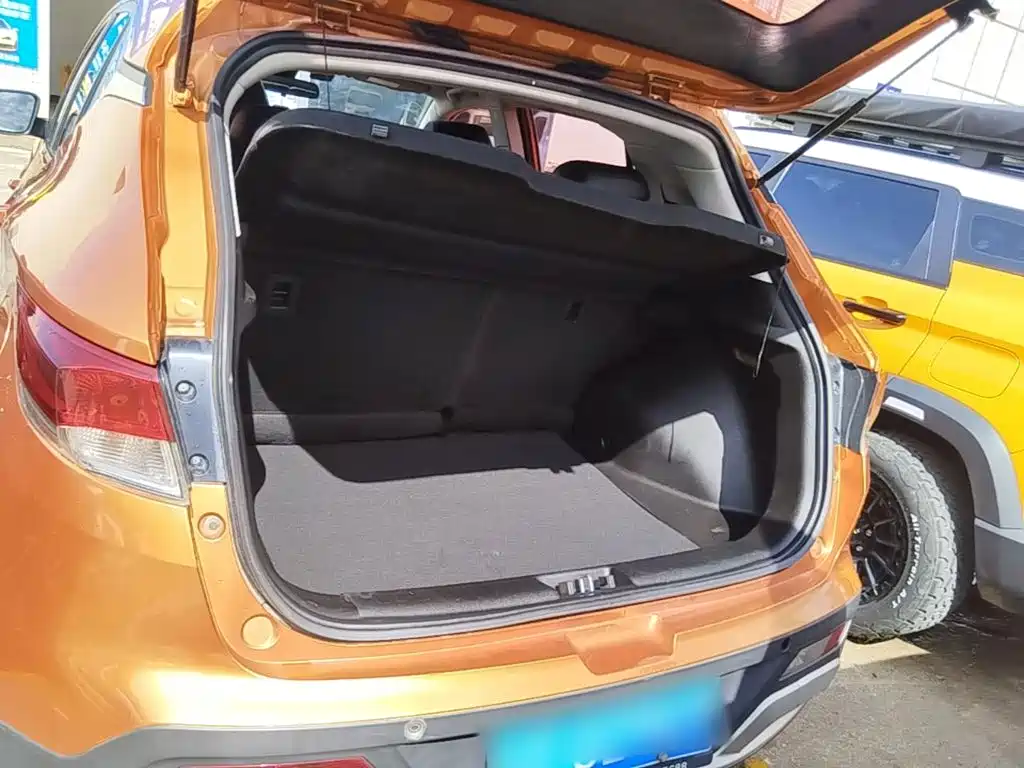 Soueast DX3 2017 2016 1.5L Manual Premium