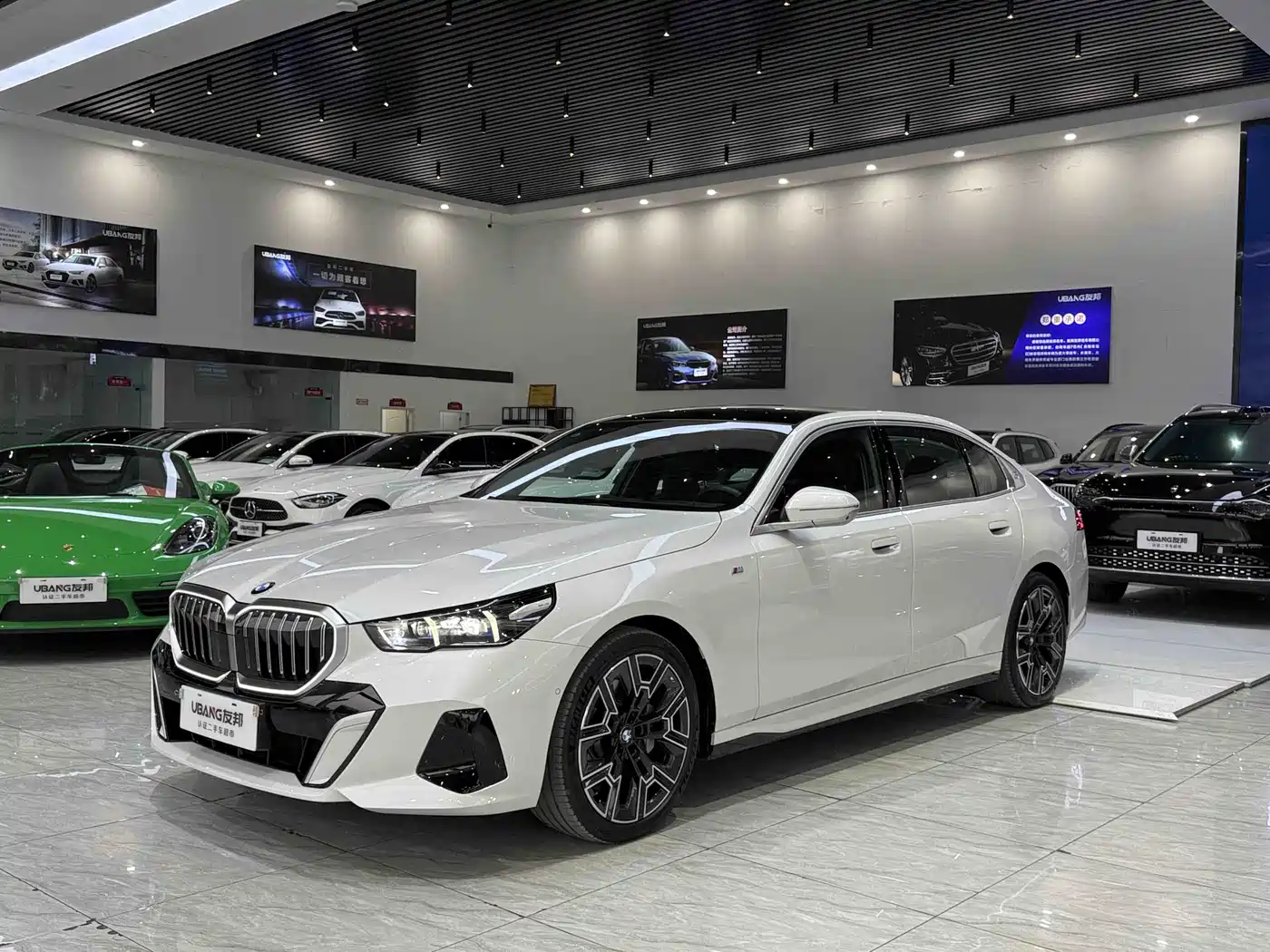 BMW 5-SERIES
