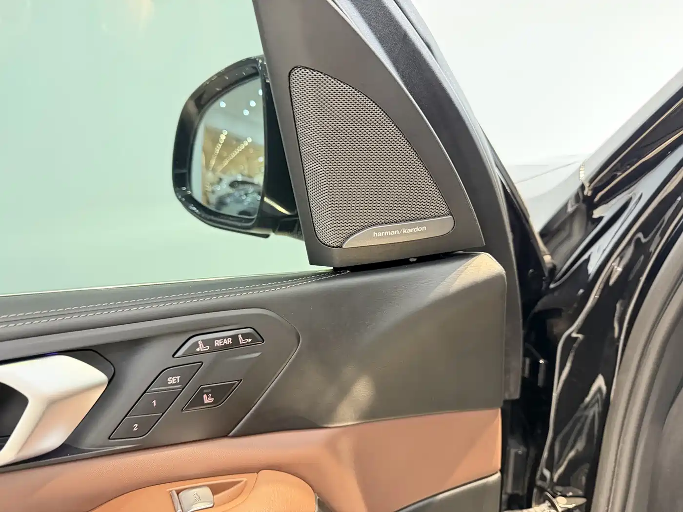 BMW X7 2021 xDrive40i Premium Luxury Package фото 8