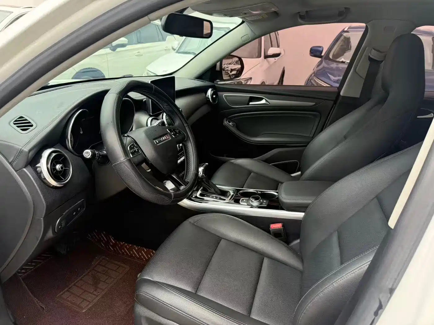 Junma MEET 3 (Meitu 3) 2018 2018 1.5T CVT Comfort Edition