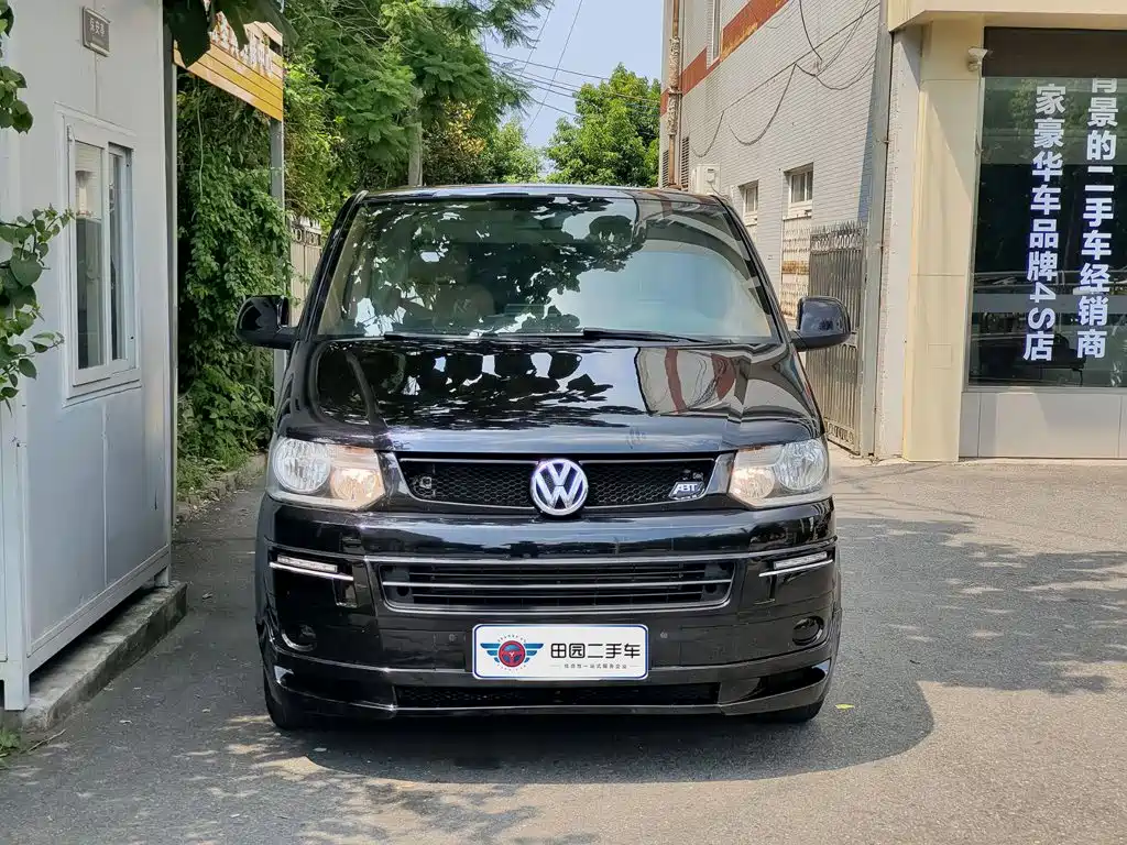 Volkswagen Caravelle 2016 2015 2.0TSI 4WD Comfort