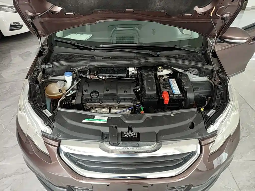 Фото 20 - Peugeot 2008