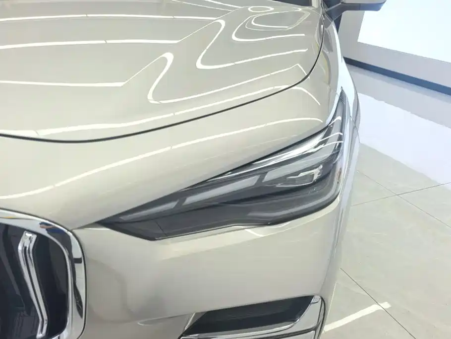 2026 Geely Emgrand
