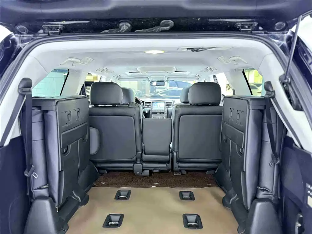 Lexus LX 2009 570 фото 20