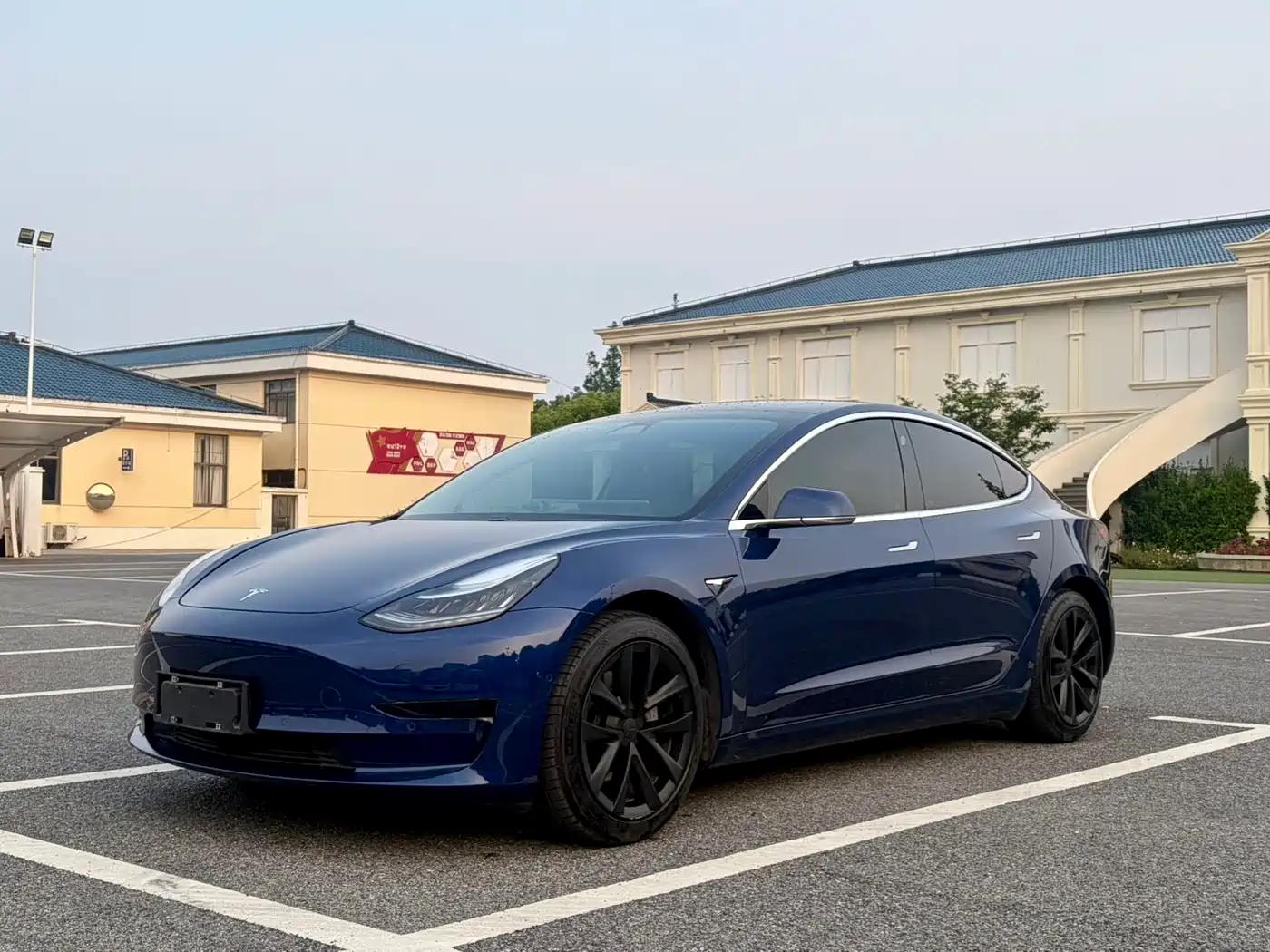 Tesla Model 3 2020 Standard Range Rear-Wheel Drive Upgrade