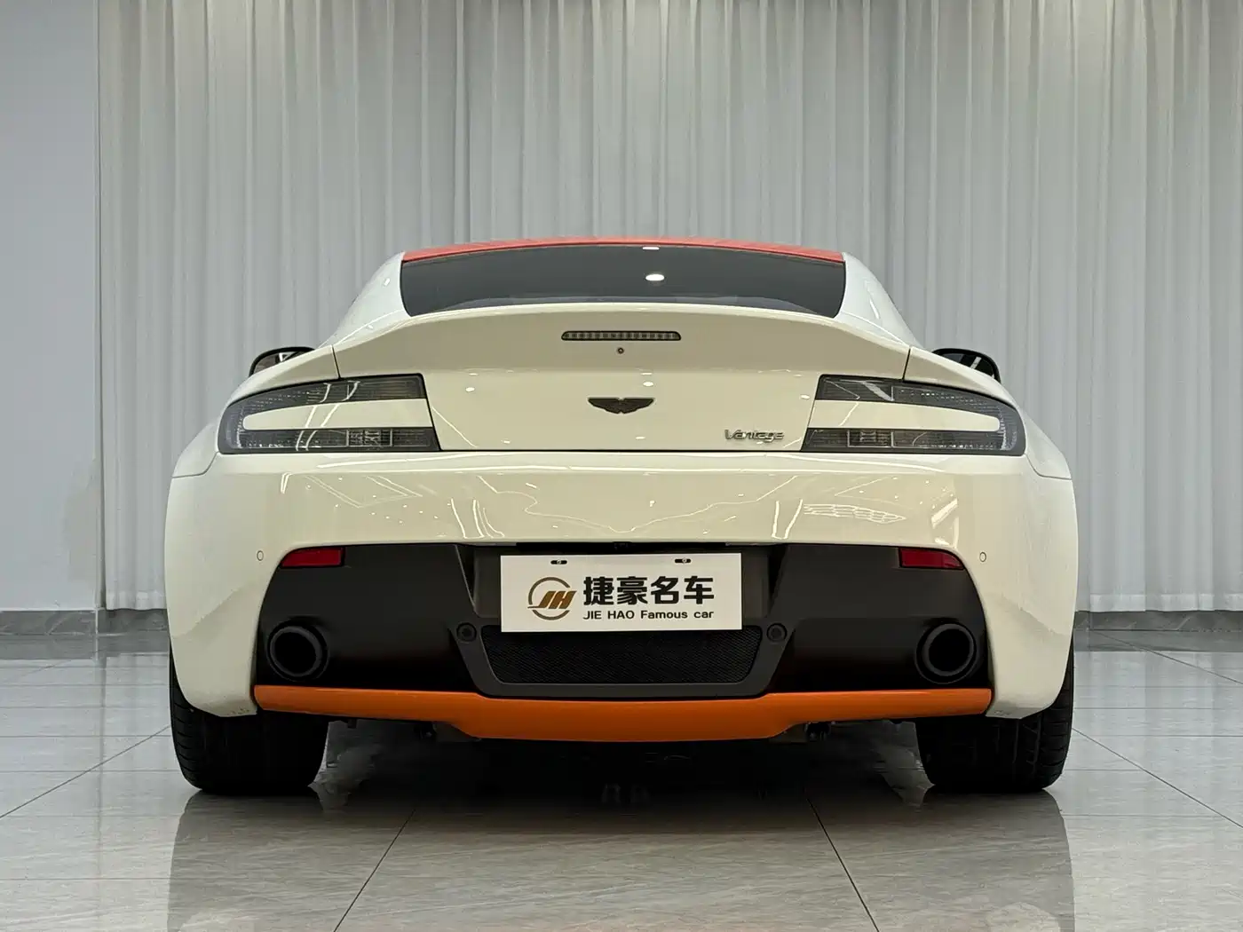 Aston Martin V8 Vantage 2019 2016 4.7L Coupe Edition 5