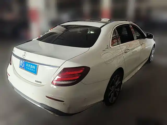 Mercedes-Benz E-Class 2020 Facelift E 300 L Sport Fashion — фото 2
