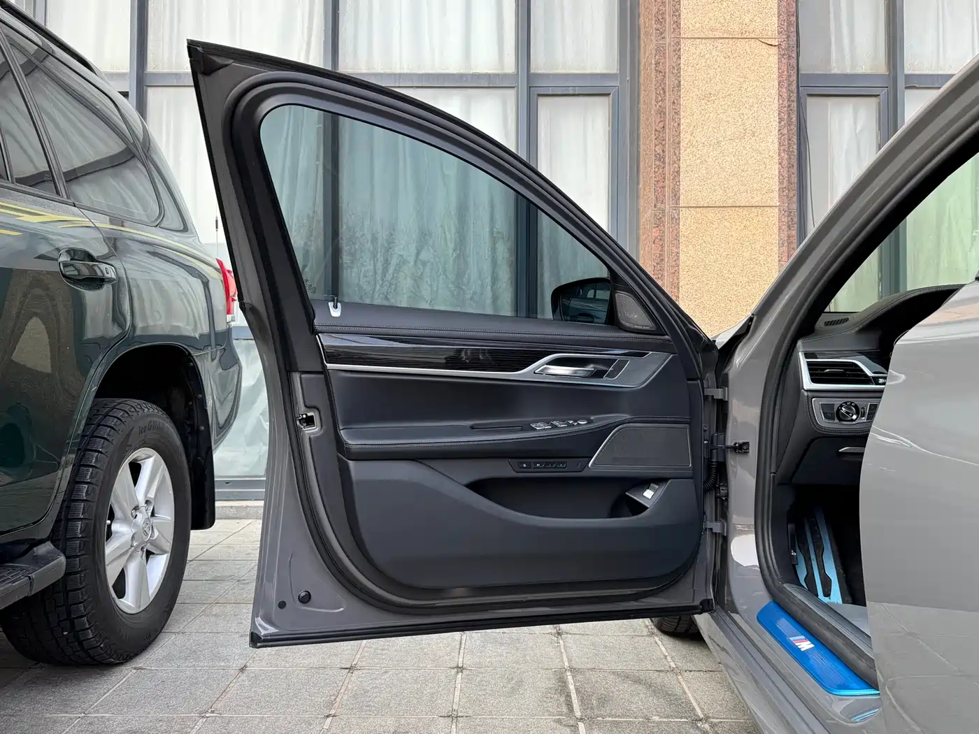BMW 7 Series 2019 Facelift 730Li M Sport Package фото 9