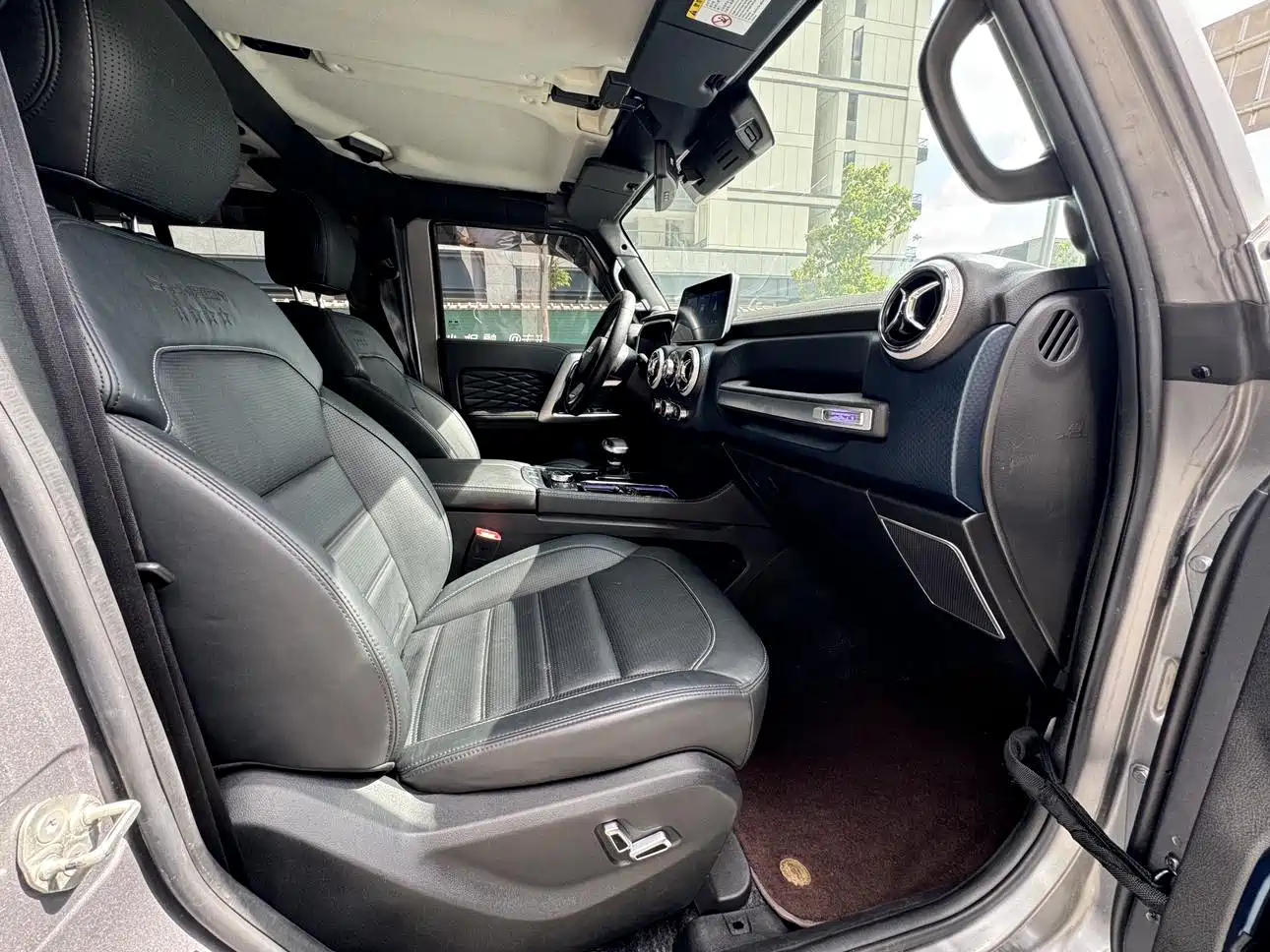 BAIC ORV Beijing Offroad BJ40 2023 2.0T Auto 4WD China Rally Champion Edition фото 7