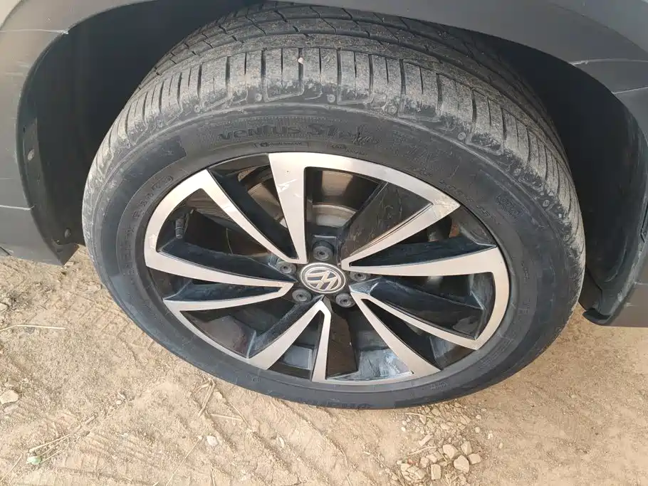 Фото 6 - Volkswagen Tharu