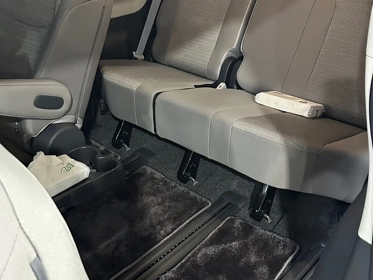 Toyota Sienna 2026