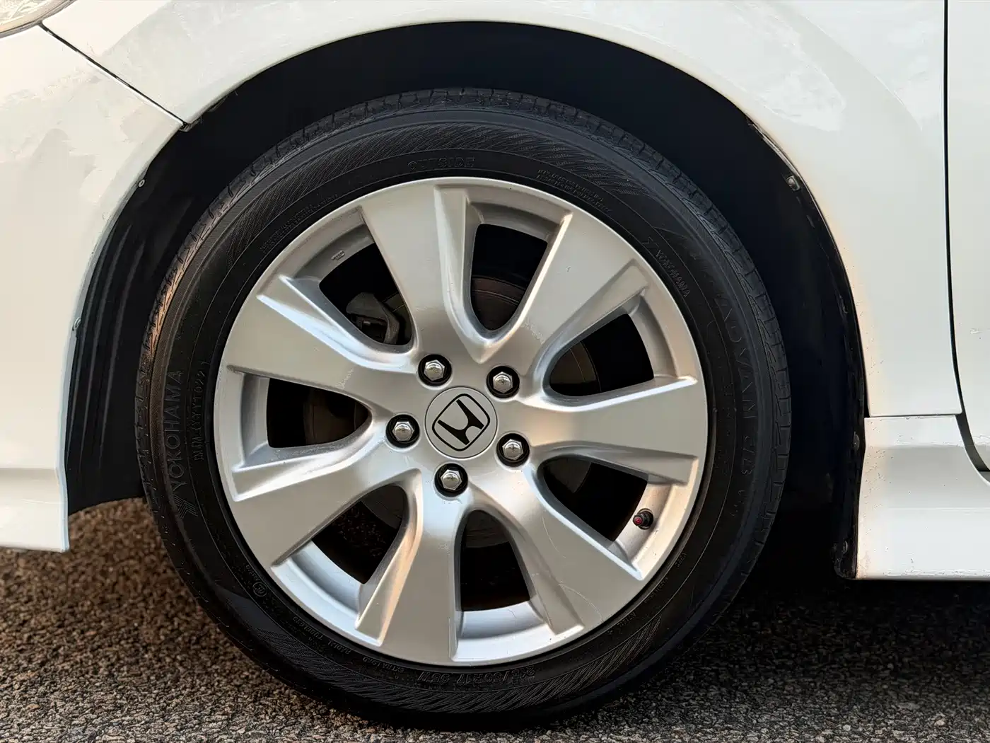 Honda Jade 2014 2014 1.8L Automatic Comfort Elite 5-seater