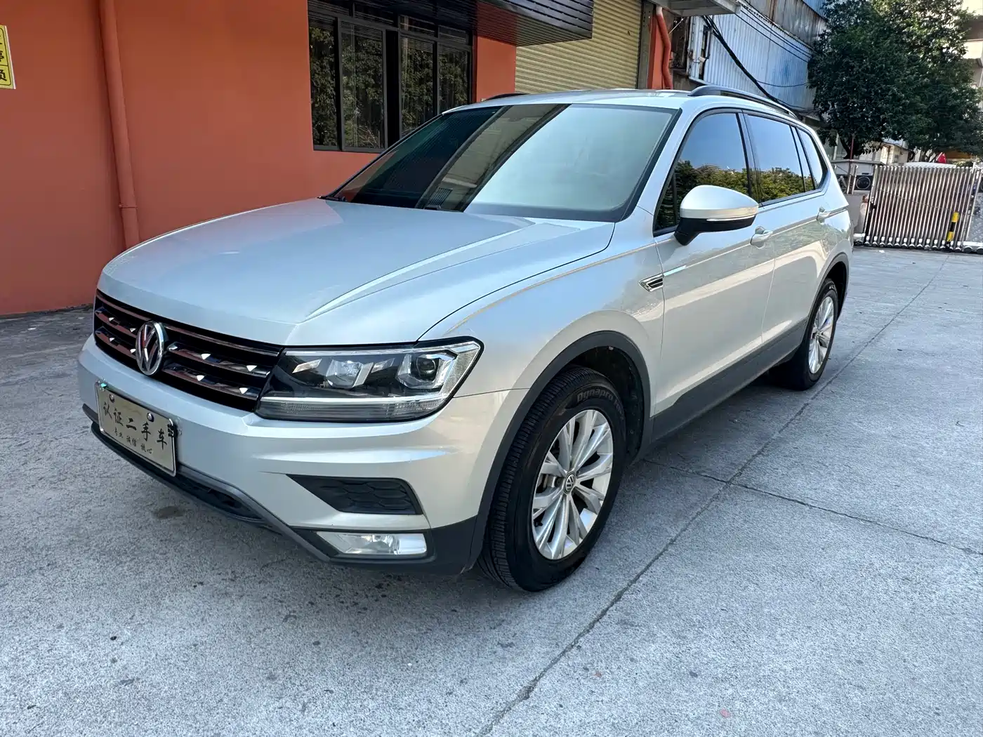 Volkswagen Tiguan L 2017 330TSI Automatic 2WD Trend Edition