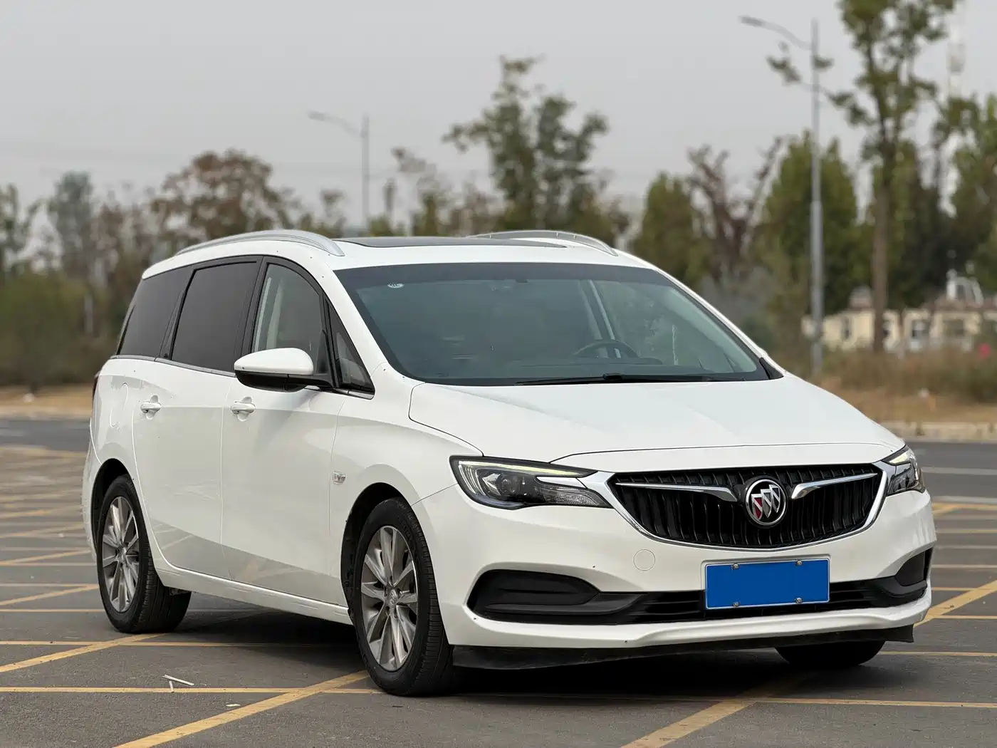 Buick GL6 2022 2021 323T Mild Hybrid Connected Luxury