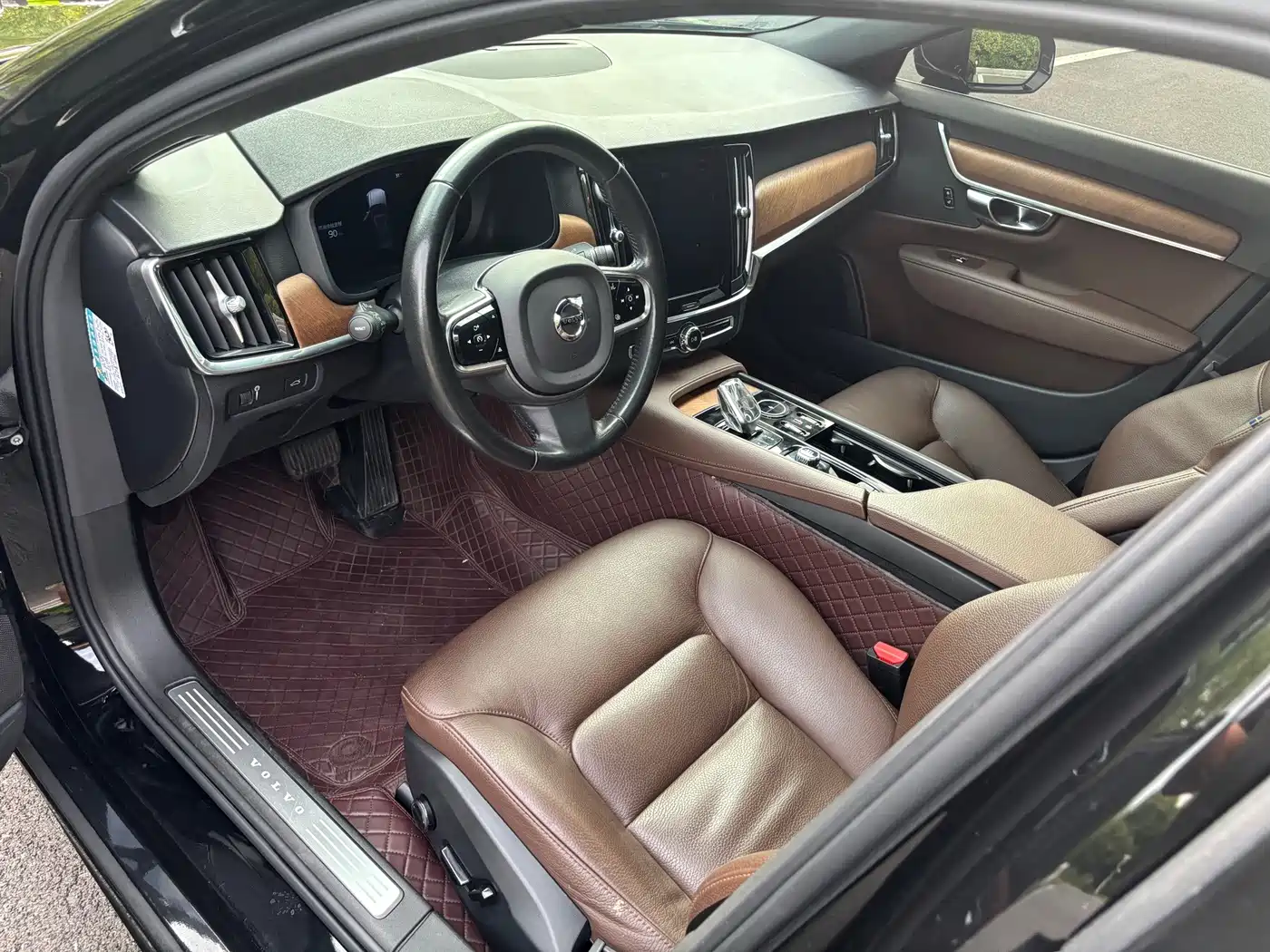 Фото 6 - Volvo S90