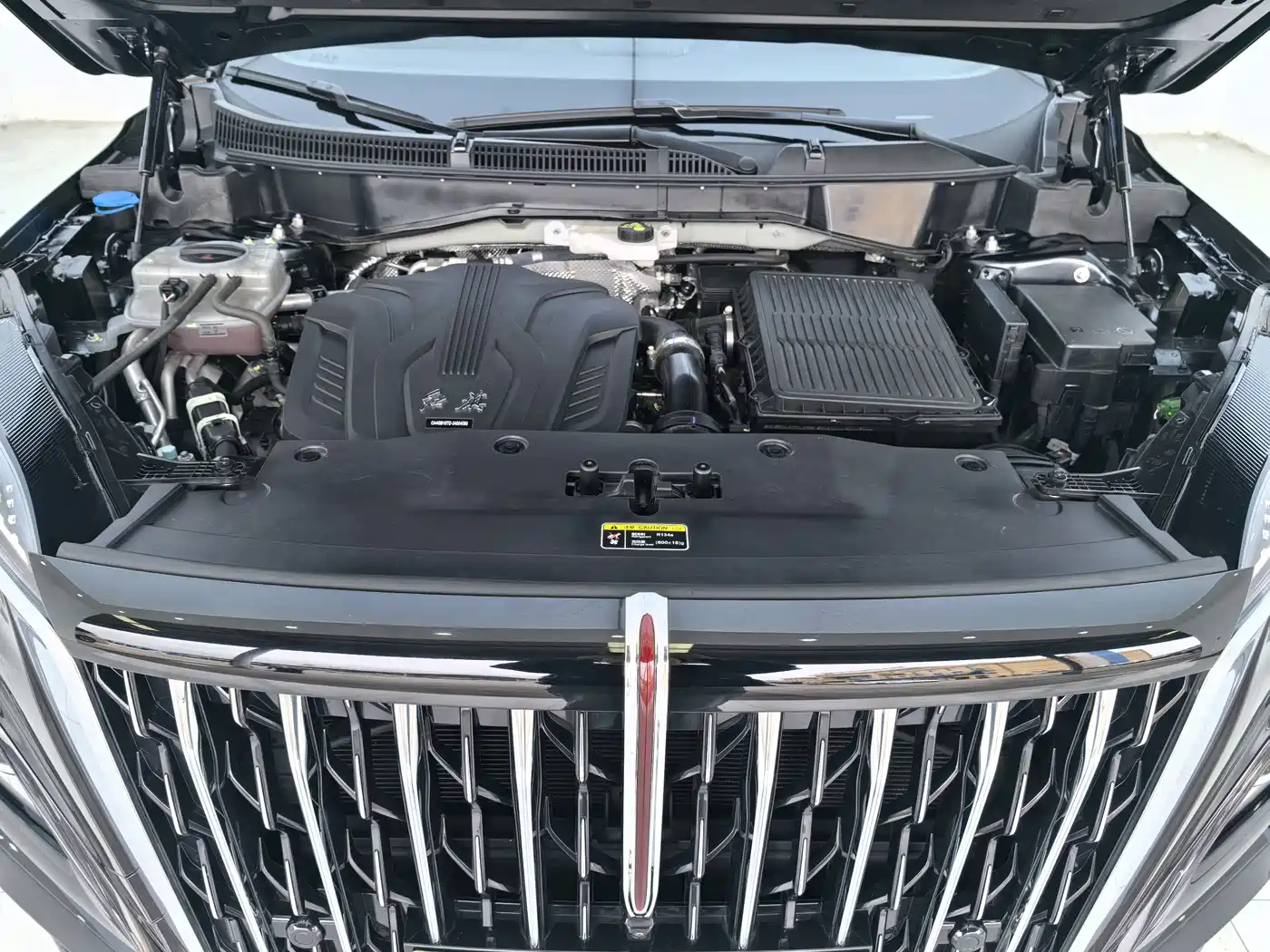 Hongqi HONGQI HS3 PHEV