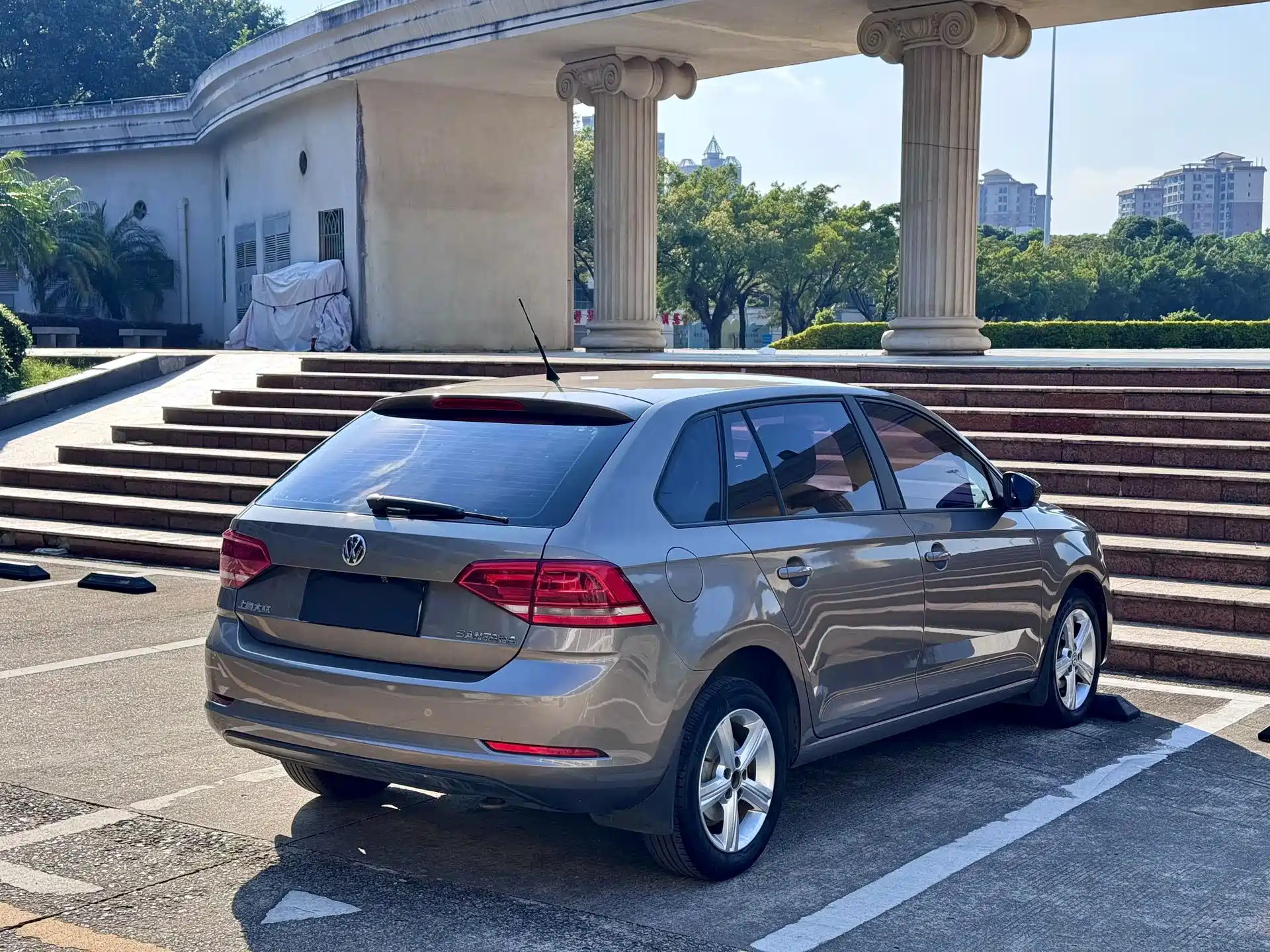 Photo 10 - Volkswagen Santana