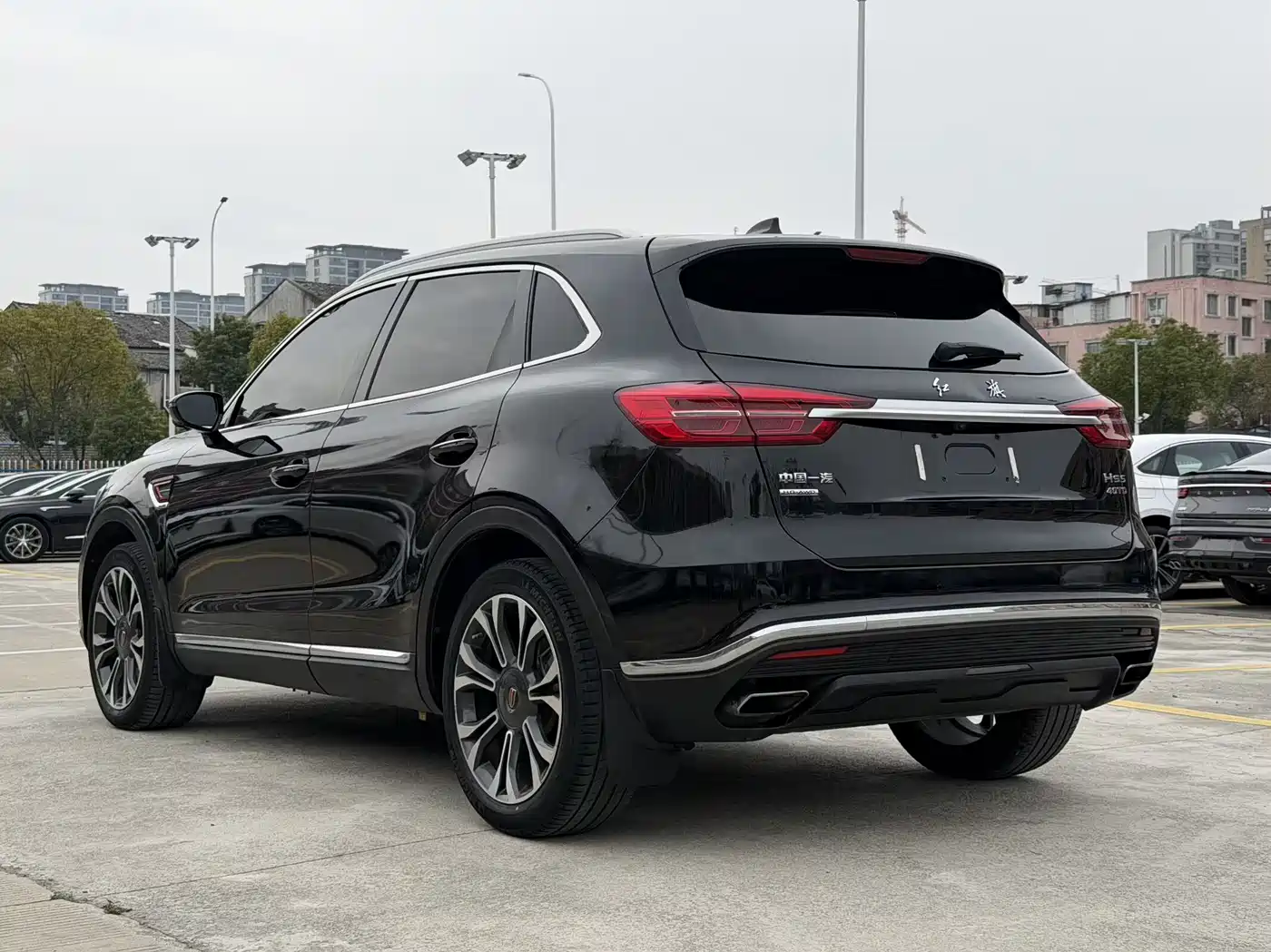 Hongqi HONGQI HS5