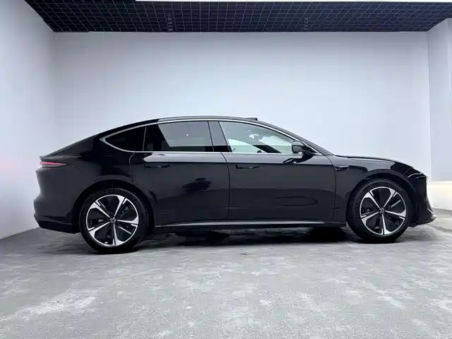 NIO ET5 2025 2025 75kWh