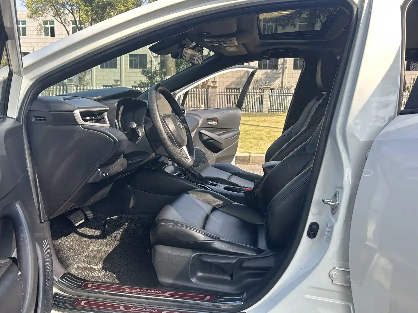 Toyota Levin 2019 185T CVT Luxury Edition China V фото 11
