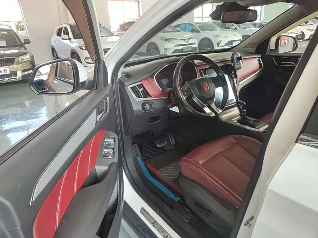 Roewe RX5 2016 2016 30T 4WD Automatic Internet Premium Edition