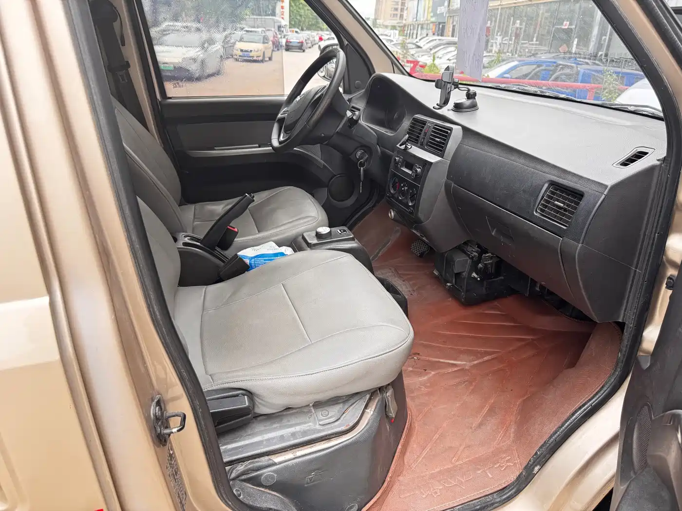 Wuling Motors Wuling Rongguang EV 2020 2020 Sealed Window Basic 2-seater 300KM