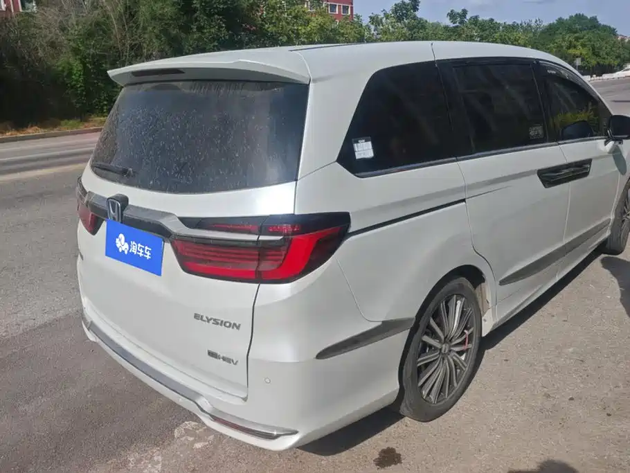 Honda Elysion 2024 2024 2.0L e:HEV Luxury Edition