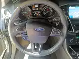 Фото 15 - Ford Focus