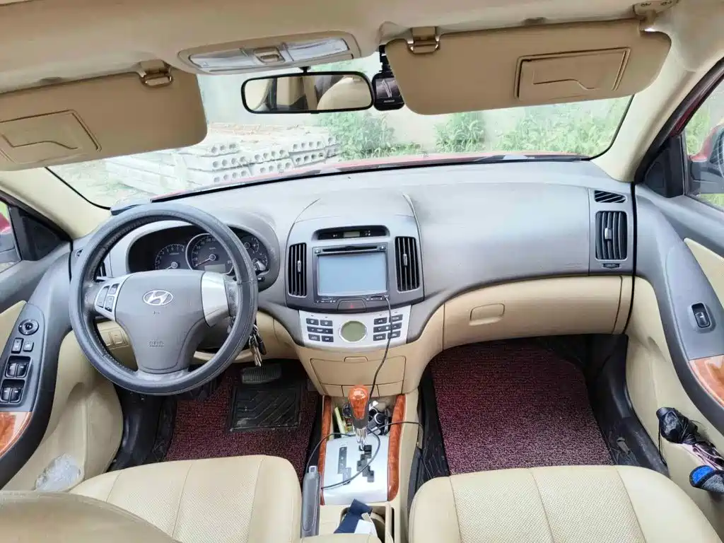 Hyundai Elantra 2011 2010 1.6L AT GLS
