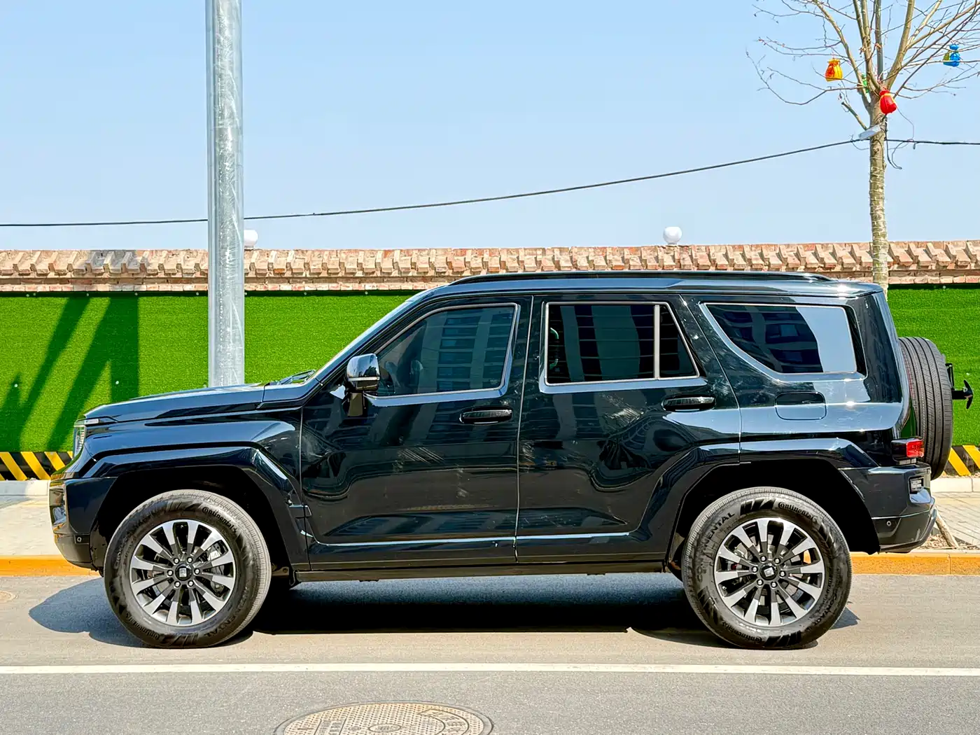 TANK TANK 700 NEW ENERGY