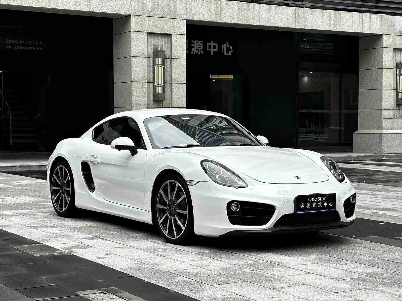 2016 Porsche Cayman
