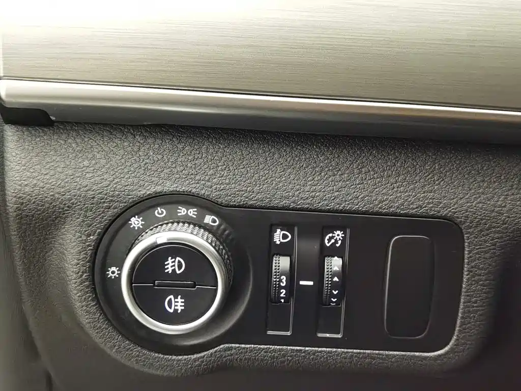 Haval H8 2018 2017 2.0T Gasoline 2WD Smart Enjoyment