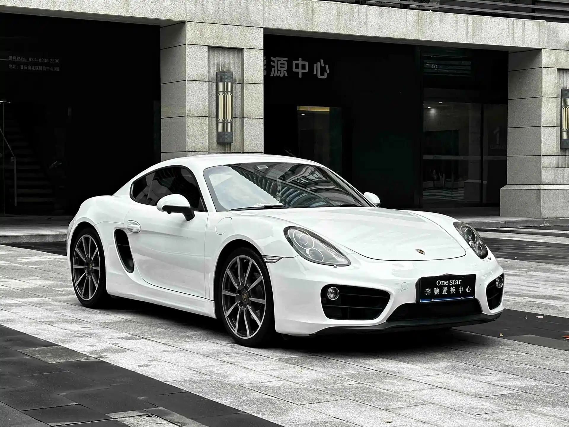 Фото 4 - Porsche Cayman