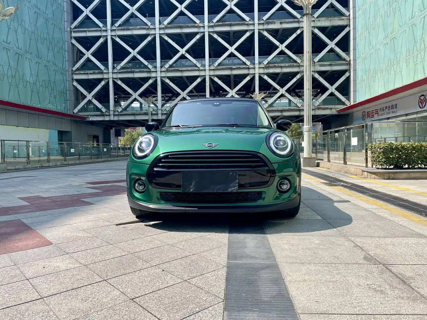 MINI 2021 1.5T COOPER Artist фото 7