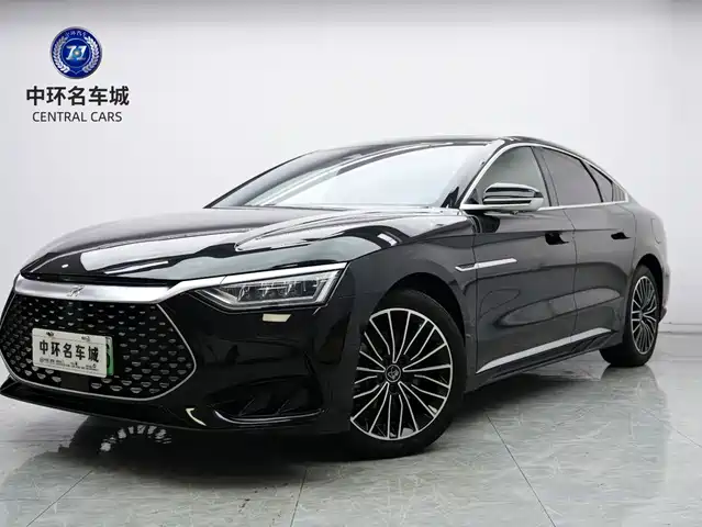  BYD Han 2023 DM-i Champion Edition 121KM Prestige