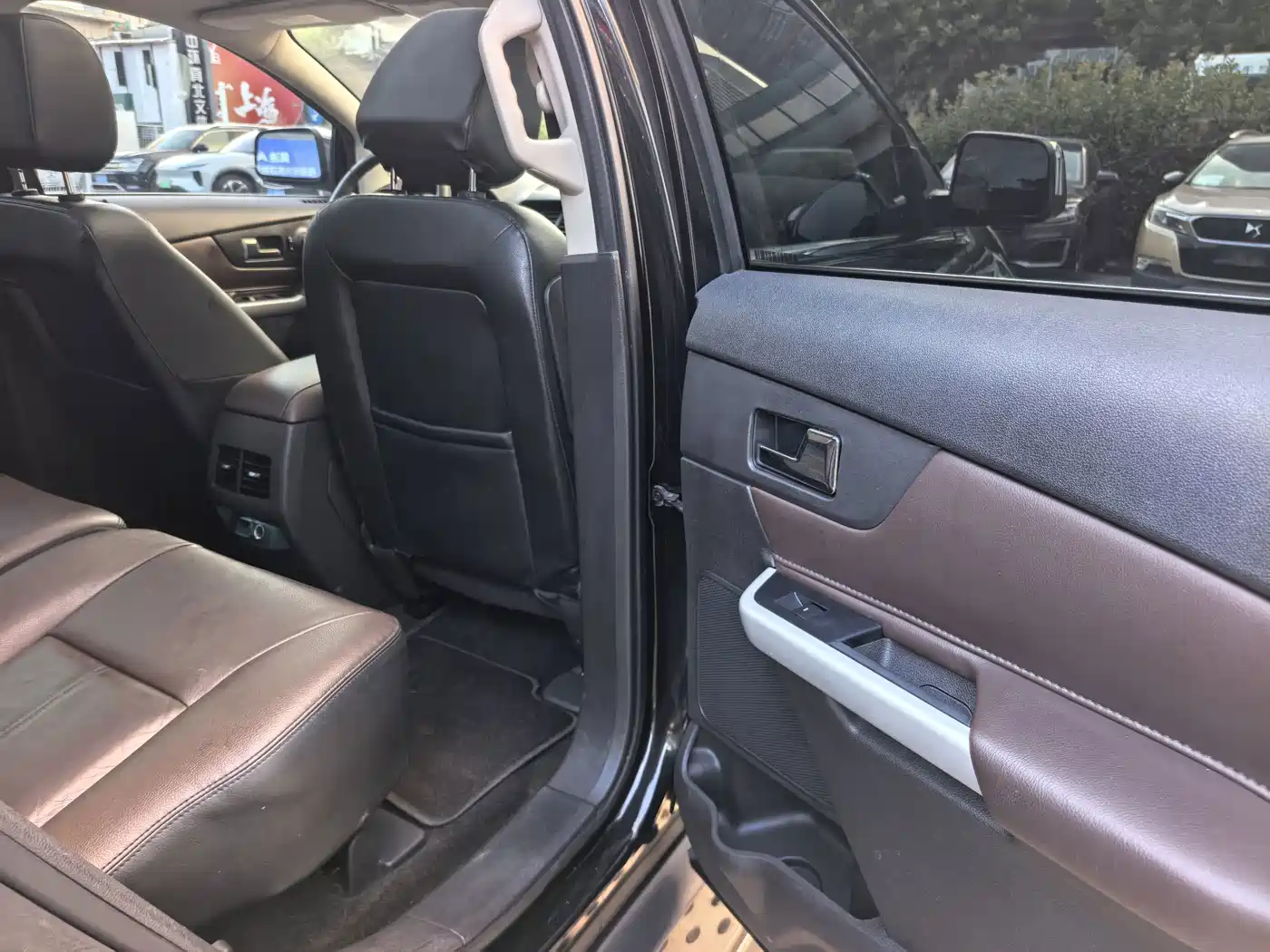 Ford Edge (Import) 2015 2012 2.0T Prestige