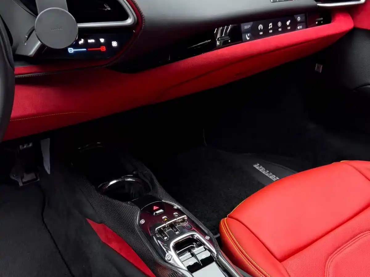 Ferrari 296 2024 2021 3.0T V6 GTB