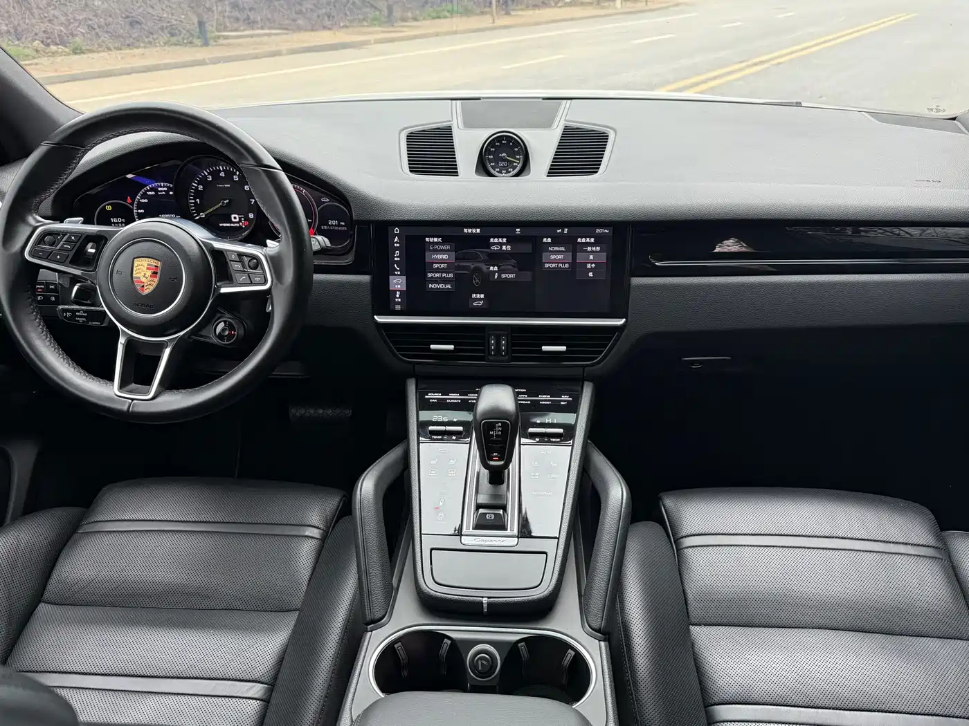 PORSCHE CAYENNE NEW ENERGY