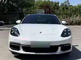 Photo 2 - Porsche Panamera New Energy