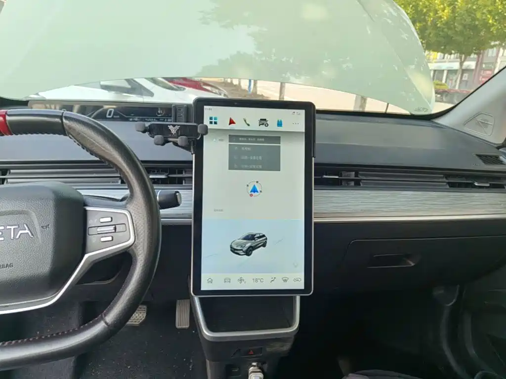 Nezha Auto Nezha V 2023 2022 Trend 300 Lite LFP