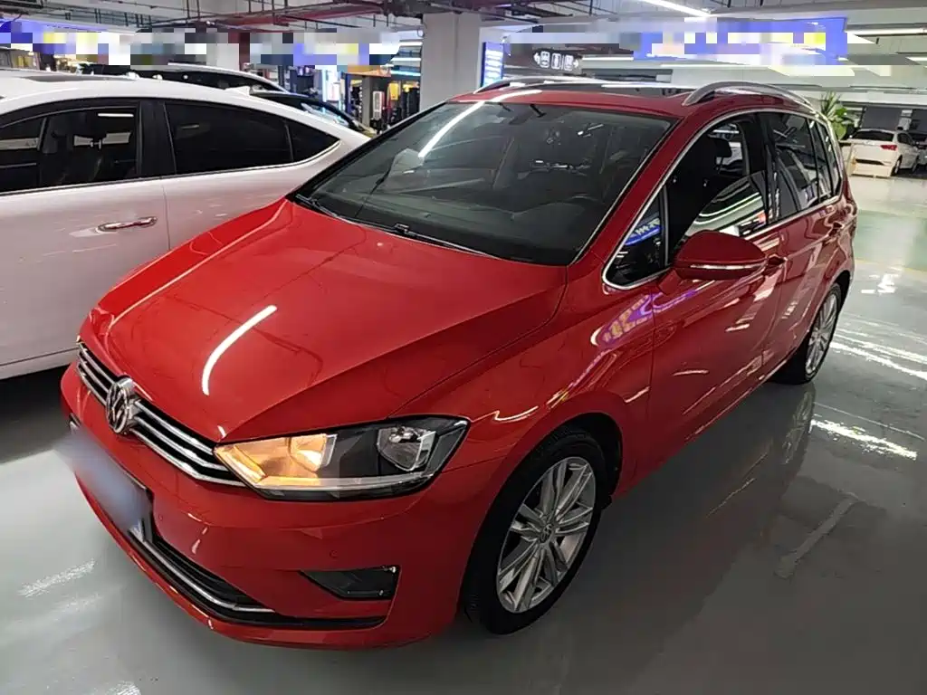 Volkswagen Golf Sportsvan 2018 — пригон из Китая